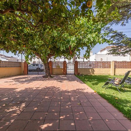Apart-Rent Casa Con Jardin Pani 0081 Empuriabrava Eksteriør bilde