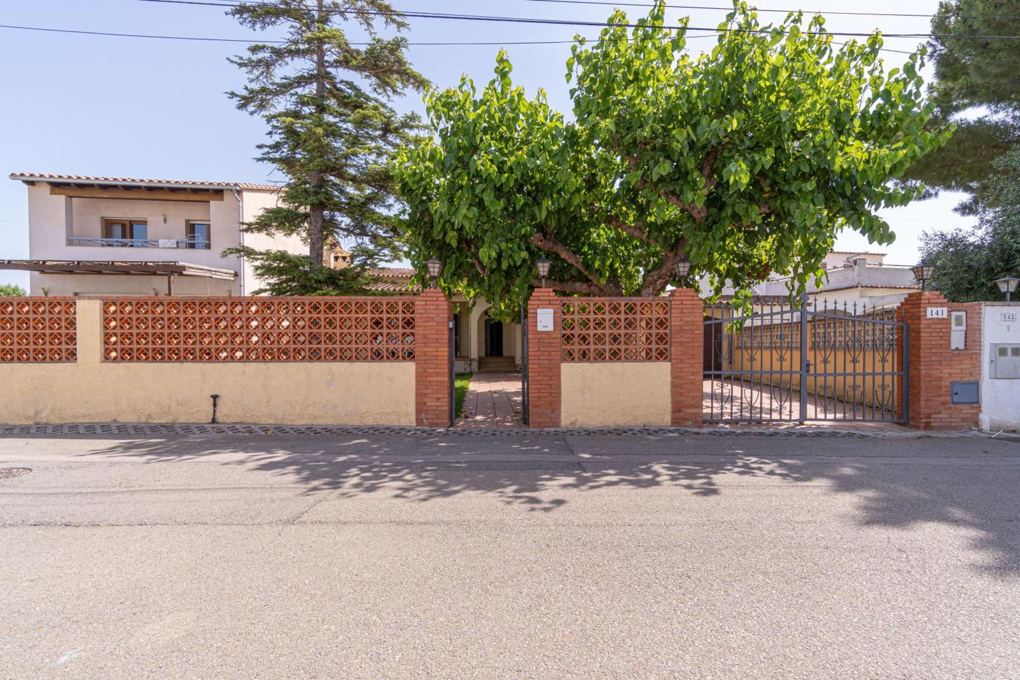 Apart-Rent Casa Con Jardin Pani 0081 Empuriabrava Eksteriør bilde